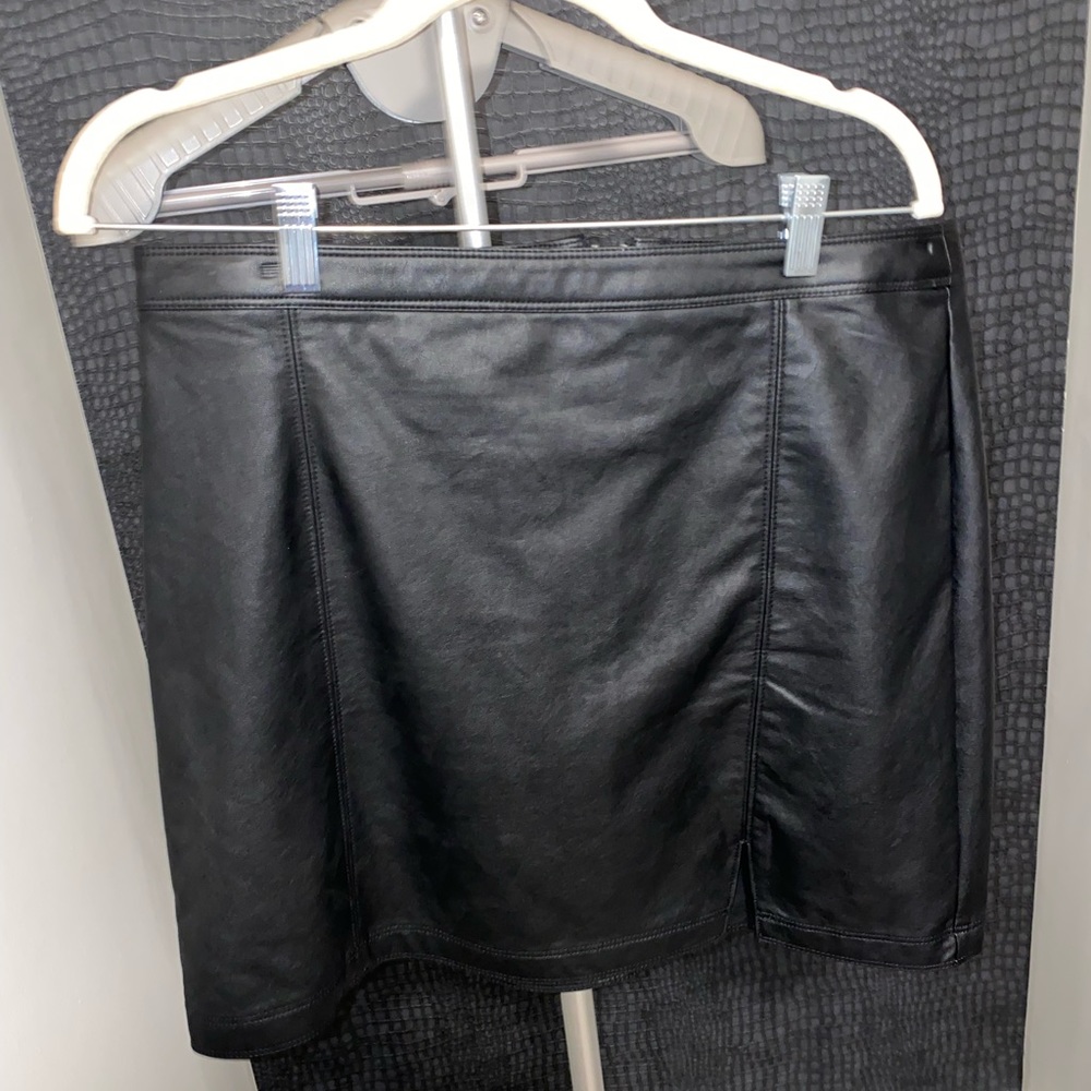 Abercrombie & Fitch Black leather Skirt